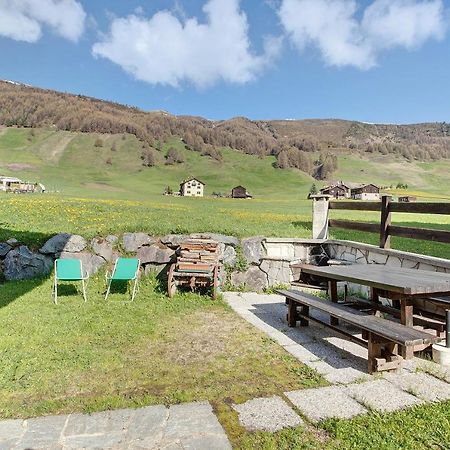 Baita Truzz Appartamento Valle Livigno Eksteriør billede