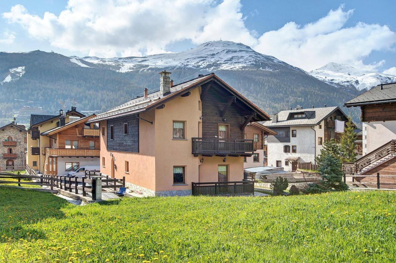 Baita Truzz Appartamento Valle Livigno Eksteriør billede